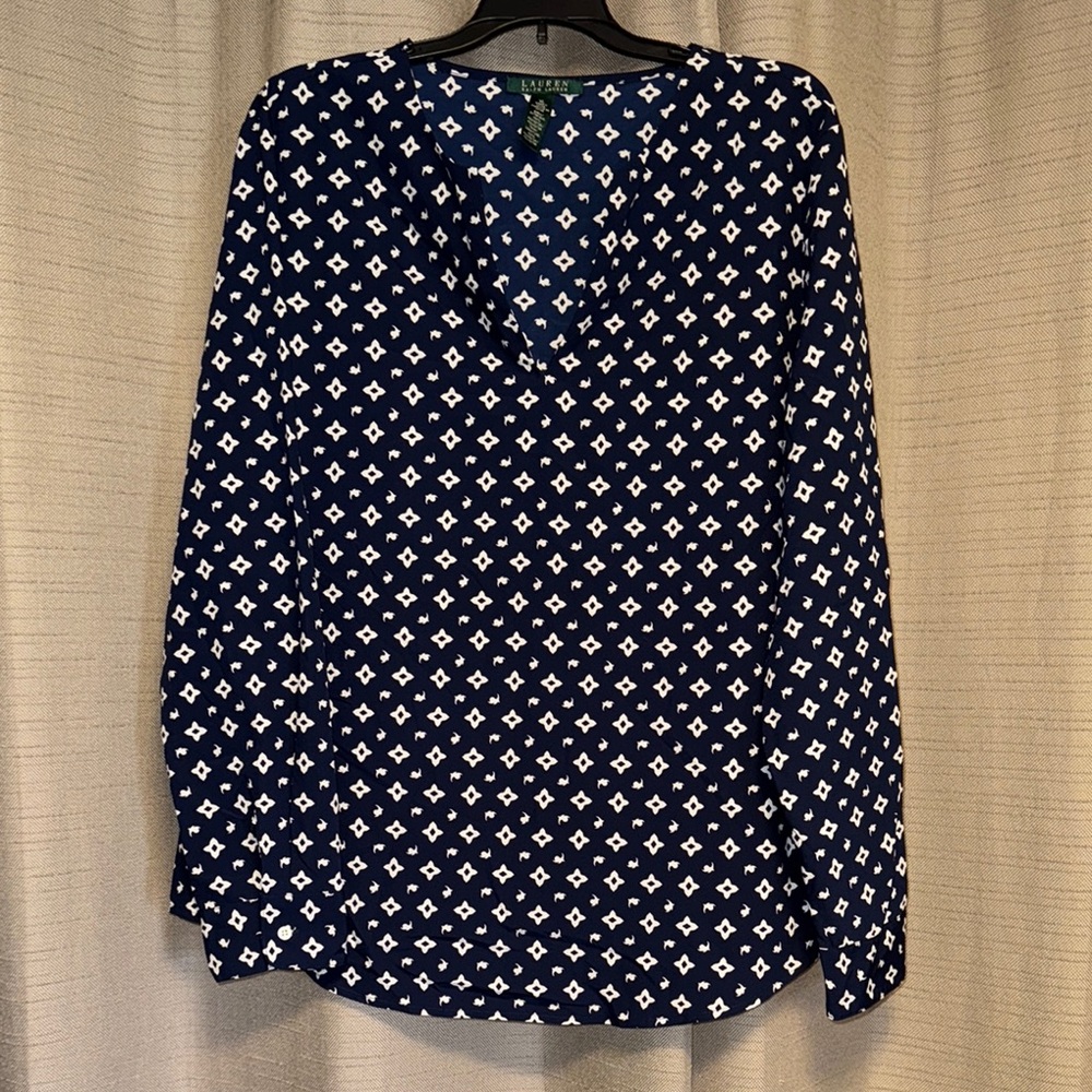 Blue and White Relaxed Blouse with Long Sleeves